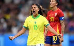 Yasmim Ribeiro tras ganar a España en las semifinales de los Juegos Olímpicos.