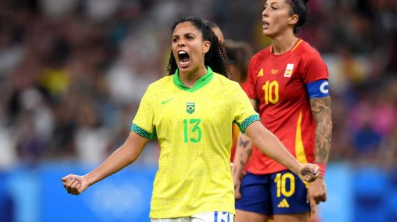 Yasmim Ribeiro tras ganar a España en las semifinales de los Juegos Olímpicos.
