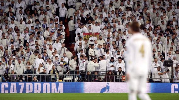 Imagen de archivo de la Grada Fans del Santiago Bernabéu durante un partido de Champions.