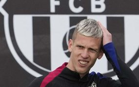 Dani Olmo, durante un entrenamiento con el FC Barcelona.