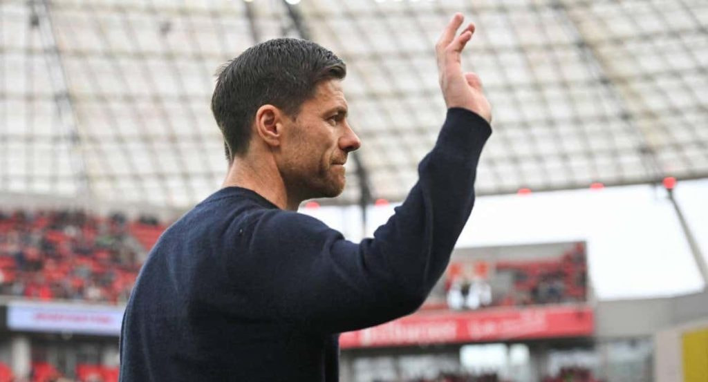 Xabi Alonso, en un partido con el Bayer Leverkusen.