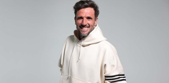 Chema Martínez, en su visita a Relevo.