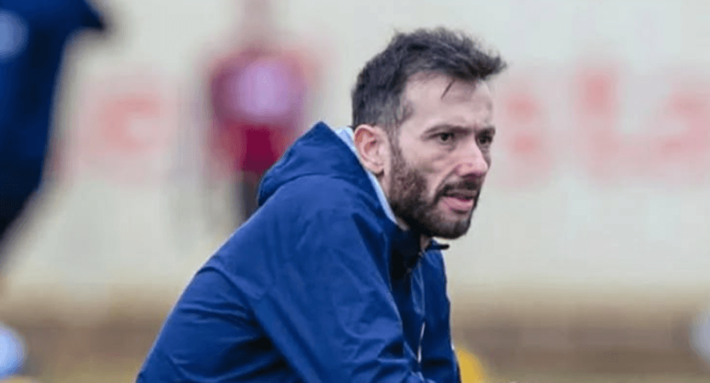 Carlos Corberán en un entrene.