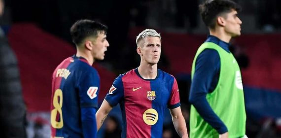Dani Olmo, después de un partido con el Barcelona esta temporada.