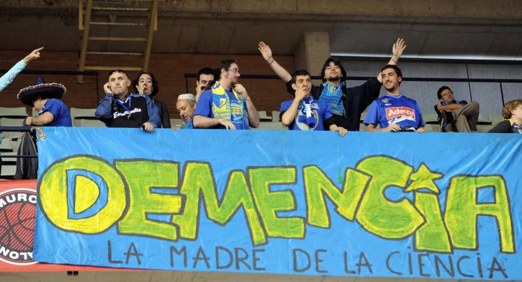 Miembros de la Demencia durante un partido ante el Murcia.