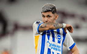 Julio Enciso en un partido.