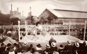 Imagen de una velada de boxeo en el antiguo Campo de las Delicias.