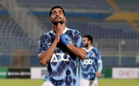 Ibrahim Adel celebra un gol con el Pyramids FC.