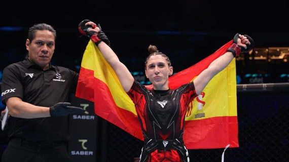 Isabel Calvo, antes de un combate.