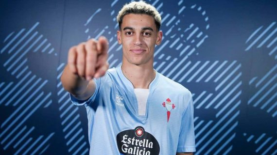 Jones El-Abdellaoui, con la camiseta del Celta.