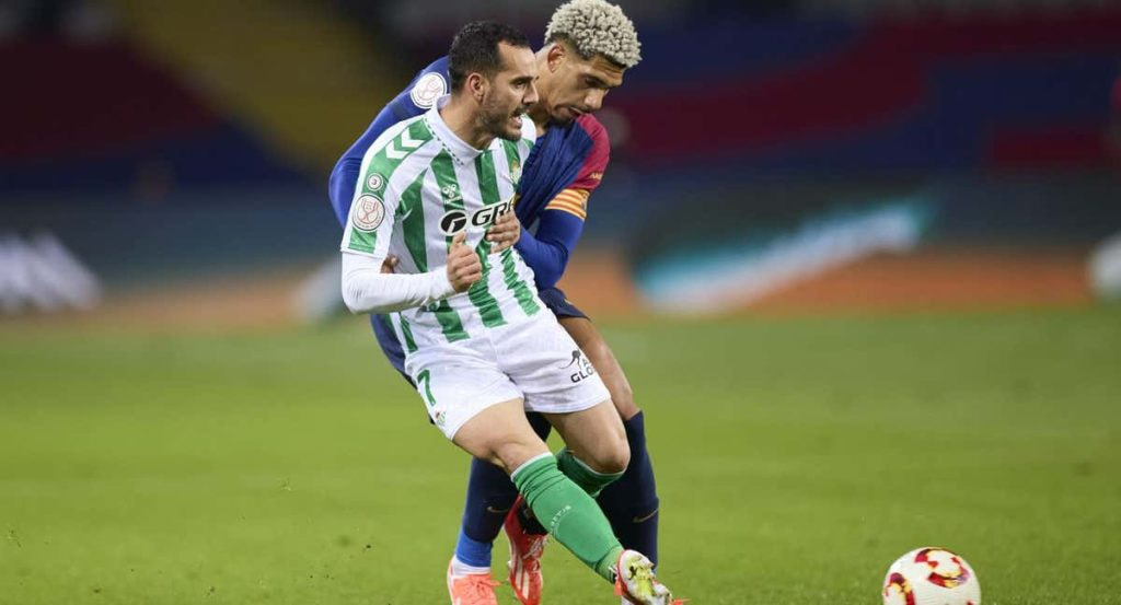 Juanmi, en un partido con el Betis.