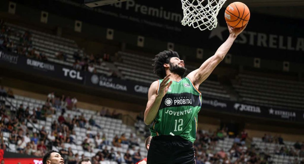 Kiaser Gates, este temporada con el Joventut Badalona.