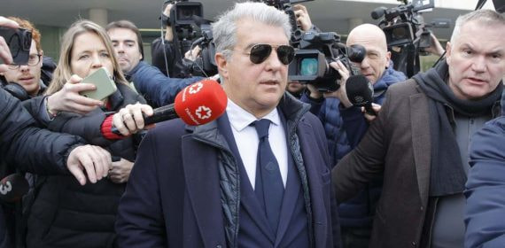 Joan Laporta tras salir de su declaración en la Ciutat de la Justicia.