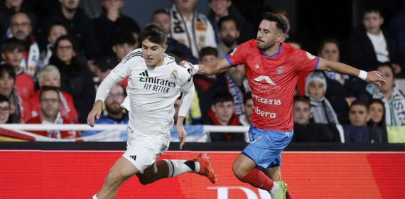 Lorenzo Aguado en su debut en Copa del Rey contra la Minera.