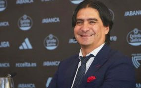 Marco Garcés, en una rueda de prensa con el Celta.