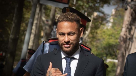 Neymar.