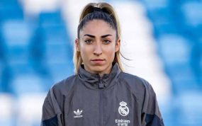 Olga Carmona, jugadora del Atlético de Madrid, durante un partido.