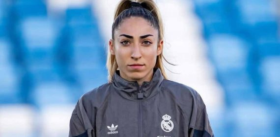 Olga Carmona, jugadora del Atlético de Madrid, durante un partido.