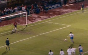 Djukic lanzando el penalti que le hizo perder la liga al Depor.