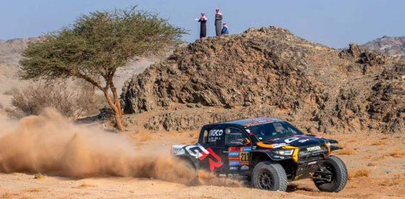 Imagen del Toyota de Henk Lategan en el Rally Dakar 2025.