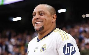 Roberto Carlos, en un partido amistoso en el Santiago Bernabéu.