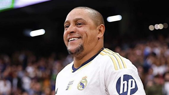 Roberto Carlos, en un partido amistoso en el Santiago Bernabéu.