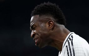 Vinicius lamenta una ocasión fallada ante el Celta.