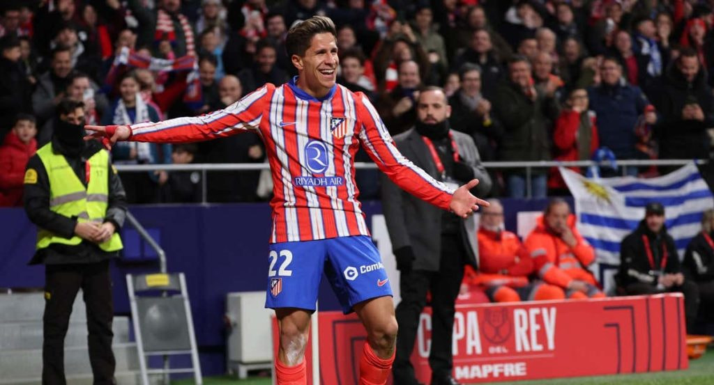 Giuliano celebra.