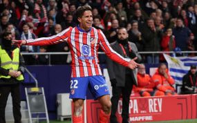 Giuliano celebra.