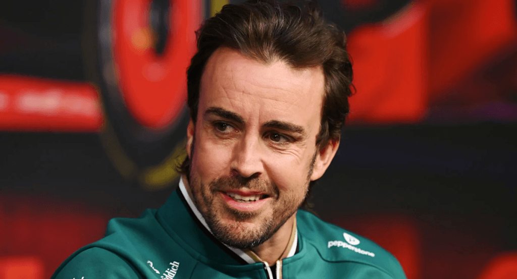 Alonso, durante la presentación del monoplaza en Londres.