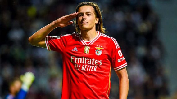 Álvaro Carreras, revelación de la Champions con el Benfica.
