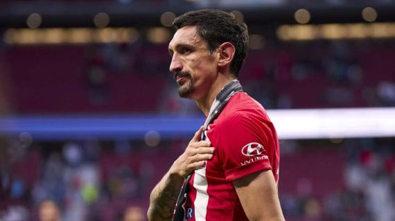 Stefan Savic en su último partido en el Metropolitano.