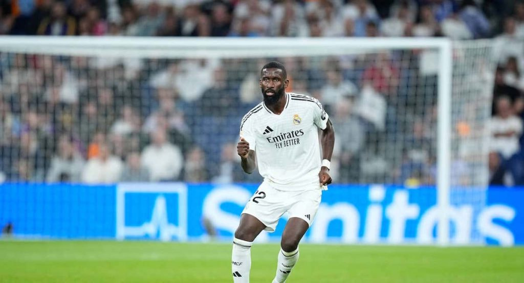Rüdiger, en un partido con el Real Madrid.