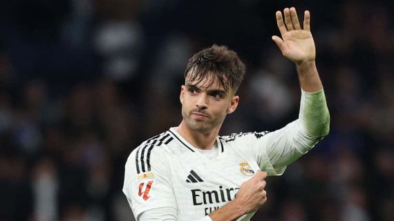 Asencio se agarra el escudo a la conclusión del derbi.