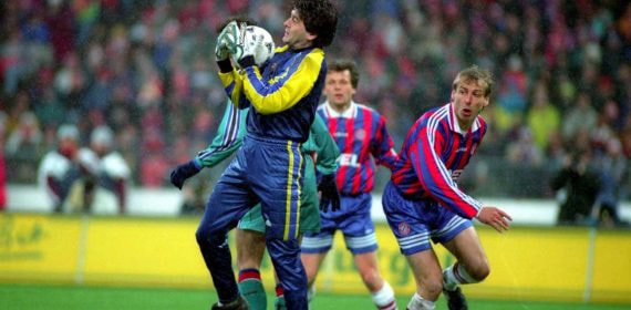 Carles Busquets jugó en el Barça desde la temporada 1990 hasta 1998.