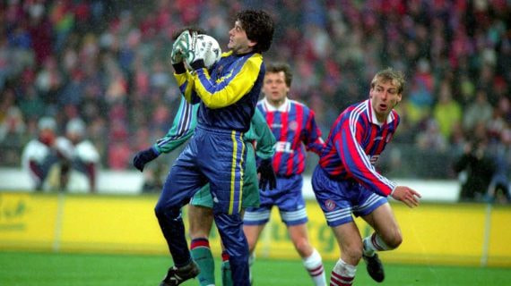 Carles Busquets jugó en el Barça desde la temporada 1990 hasta 1998.