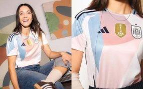 Aitana Bonmatí posa con la segunda equipación de la Selección para la próxima Eurocopa