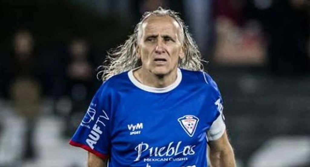 Robert Carmona, en uno de los partidos que ha jugado en su carrera deportiva.