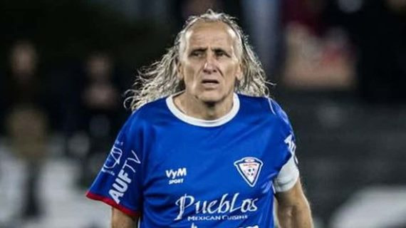 Robert Carmona, en uno de los partidos que ha jugado en su carrera deportiva.