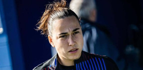 Cata Coll, jugadora del Barça, durante el derbi catalán ante el Espanyol.