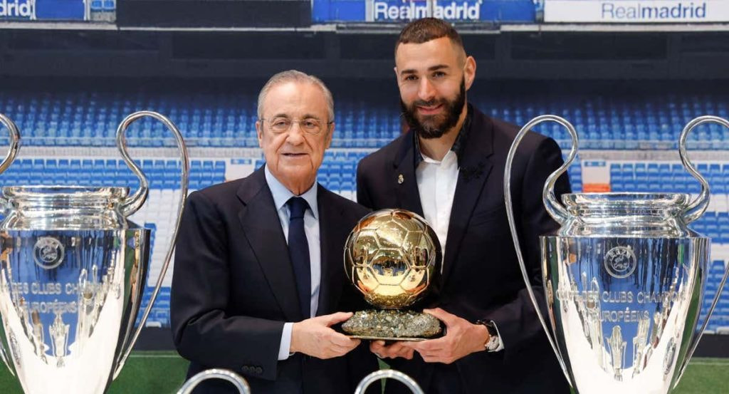 Florentino Pérez y Karim Benzema con el Balón de Oro.