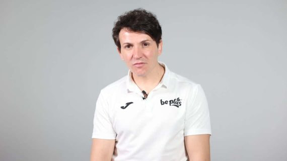 Juan Carlos Higuero, en su visita a Relevo.