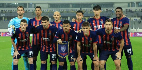 La plantilla del Johor, en un partido de 2024.