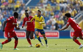 Kirian Rodríguez conduce el balón en un partido reciente ante el Getafe.