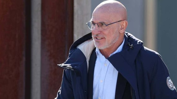 Luis de la Fuente, seleccionador español, en su llegada a la Audiencia Nacional para el juicio del 'Caso Rubiales'.