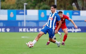 Miguel Carvalho con el filial perico.