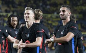 Dani Olmo y Ferran Torres, en una de las celebraciones después del 0-2 del FC Barcelona.
