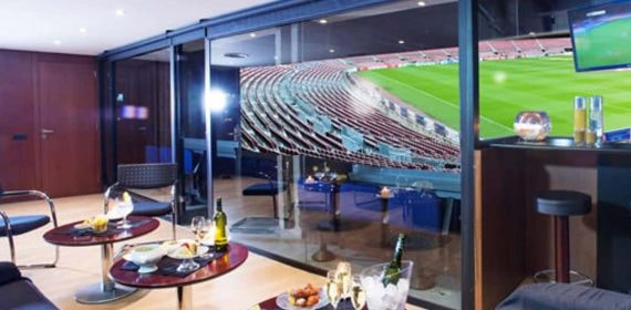 La venta de los palcos VIP levanta sospechas.