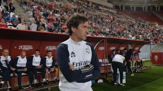 Raúl González, en un partido de la pasada temporada.