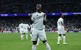 Vinicius celebra su gol con el Real Madrid.